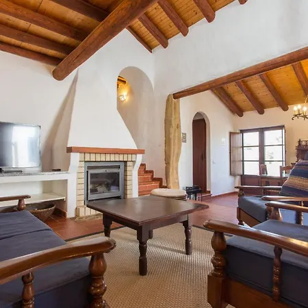 בית נופש Casas Da Capela Do Monte, Country לאגוּ‏ש