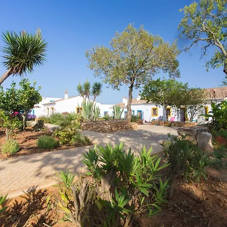 Casas Da Capela Do Monte, Country בית נופש