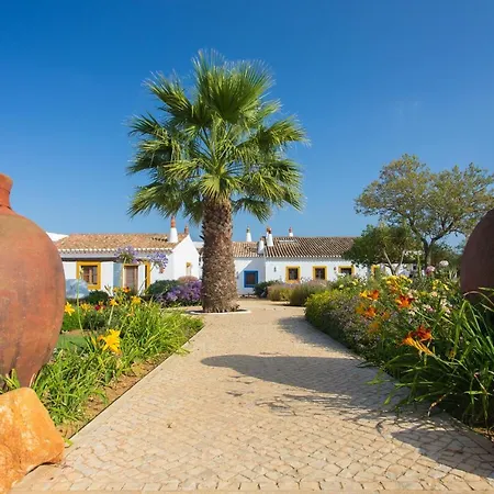 Casas Da Capela Do Monte, Country Feriehus *