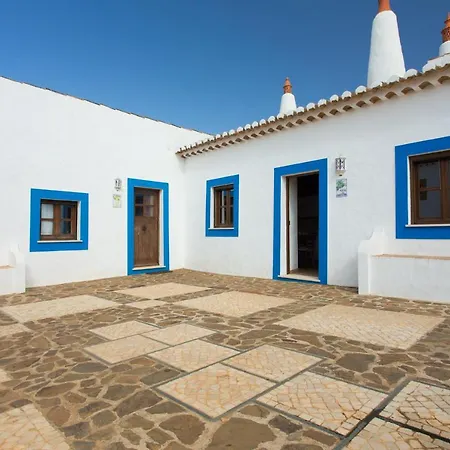 Casas Da Capela Do Monte, Country Houses * Lagos