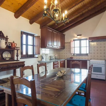 Casas Da Capela Do Monte, Country Nyaraló *